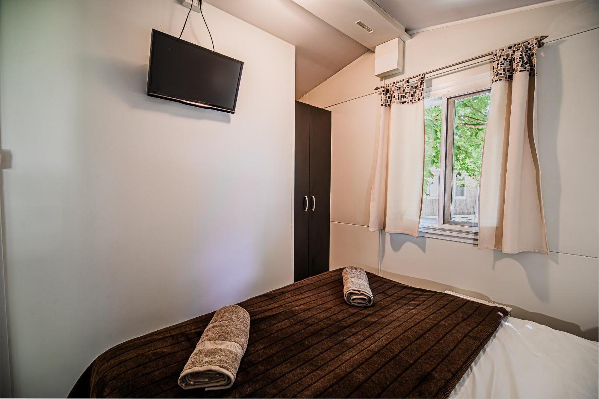 Lake View Mobile Homes With Thermal Riviera Tickets In Terme Catez Catez ob Savi Zimmer foto