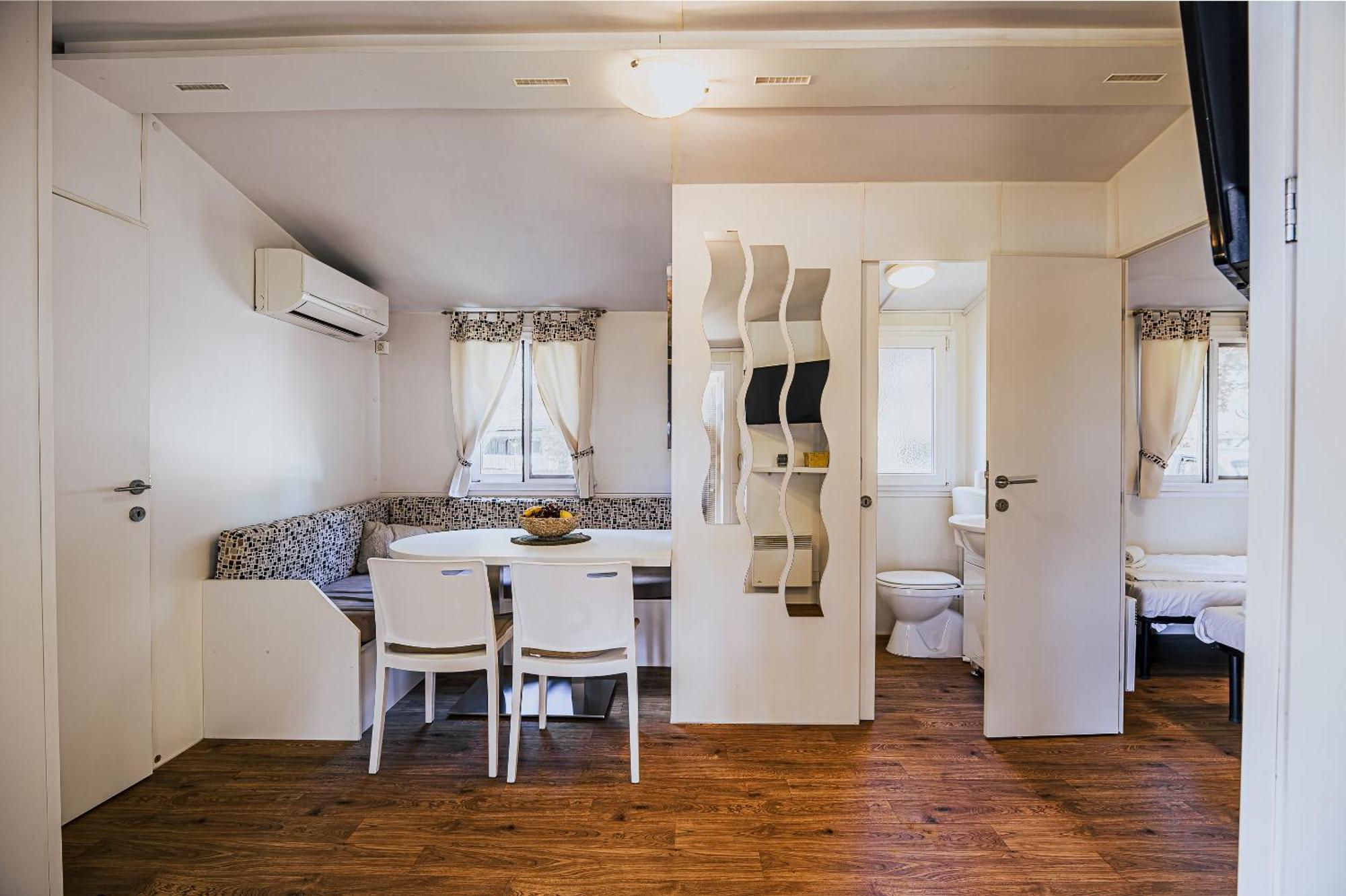 Lake View Mobile Homes With Thermal Riviera Tickets In Terme Catez Catez ob Savi Zimmer foto