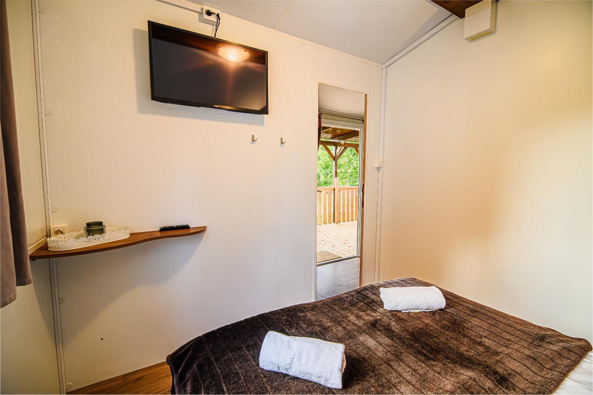Lake View Mobile Homes With Thermal Riviera Tickets In Terme Catez Catez ob Savi Zimmer foto