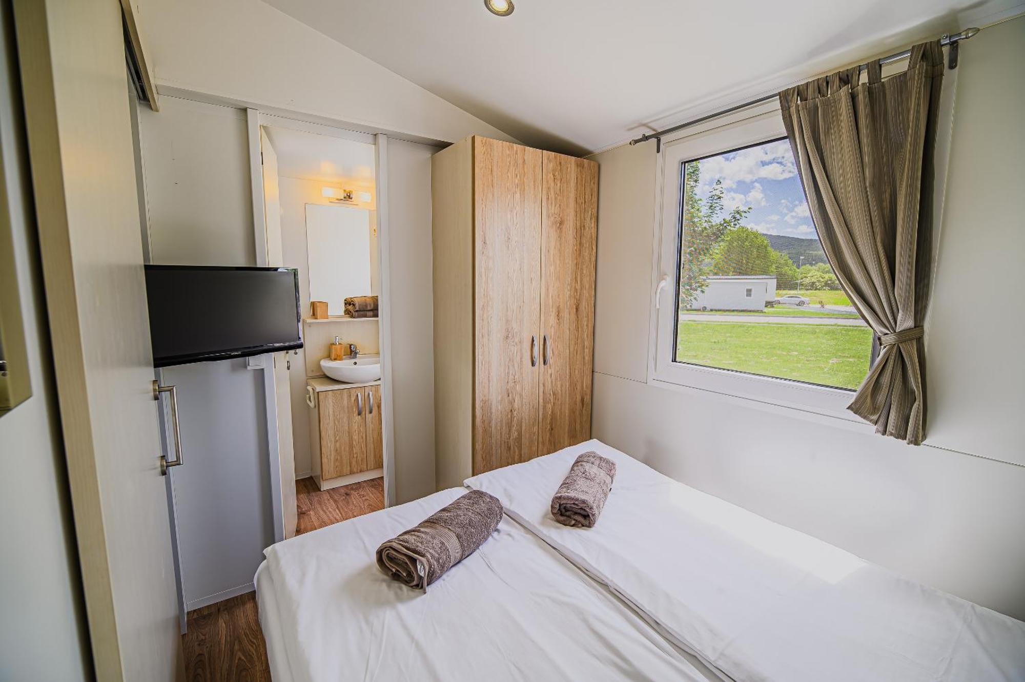 Lake View Mobile Homes With Thermal Riviera Tickets In Terme Catez Catez ob Savi Zimmer foto
